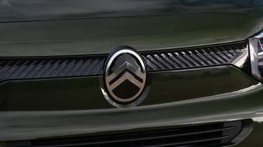Citroen e-Berlingo - grille