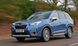 Subaru Forester 2020 in-depth review - front tracking