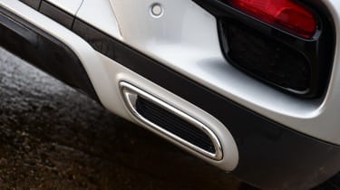 MG ZS - exhaust