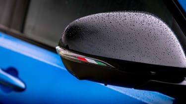 Alfa Romeo Tonale - wing mirror