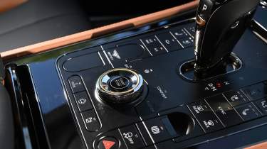 Bentley Continental GT - centre console switchgear
