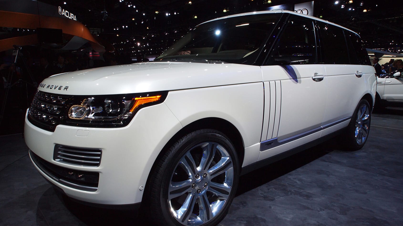 Ultra-luxurious £200k Range Rover on the way | Auto Express