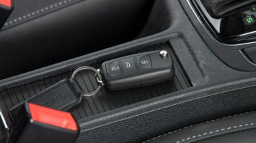 Skoda Superb keyless go