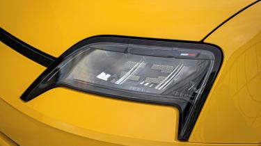 Renault 5 - front light