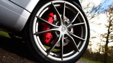 Porsche 911 Carrera wheel detail