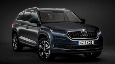Skoda Kodiaq SUV 2016 - black front quarter