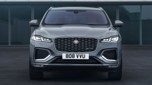 New%20Jaguar%20F-Pace%20facelift-21.jpg