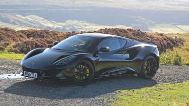 Lotus Emira Turbo SE - front static