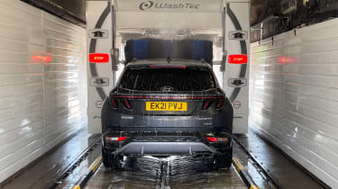 Hyundai Tucson long termer - second report car wash