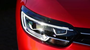 Renault Kadjar - front light detail
