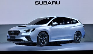 Subaru Levorg - front