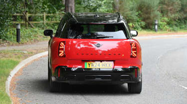 MINI Countryman JCW - rear cornering