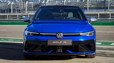 Volkswagen Golf R - full front