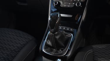 Vauxhall Astra diesel - gear lever