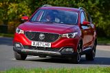 MG ZS - front cornering