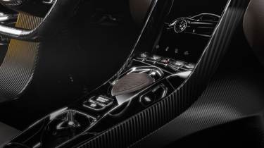 Koenigsegg Sadair&#039;s Spear - carbon fibre interior 