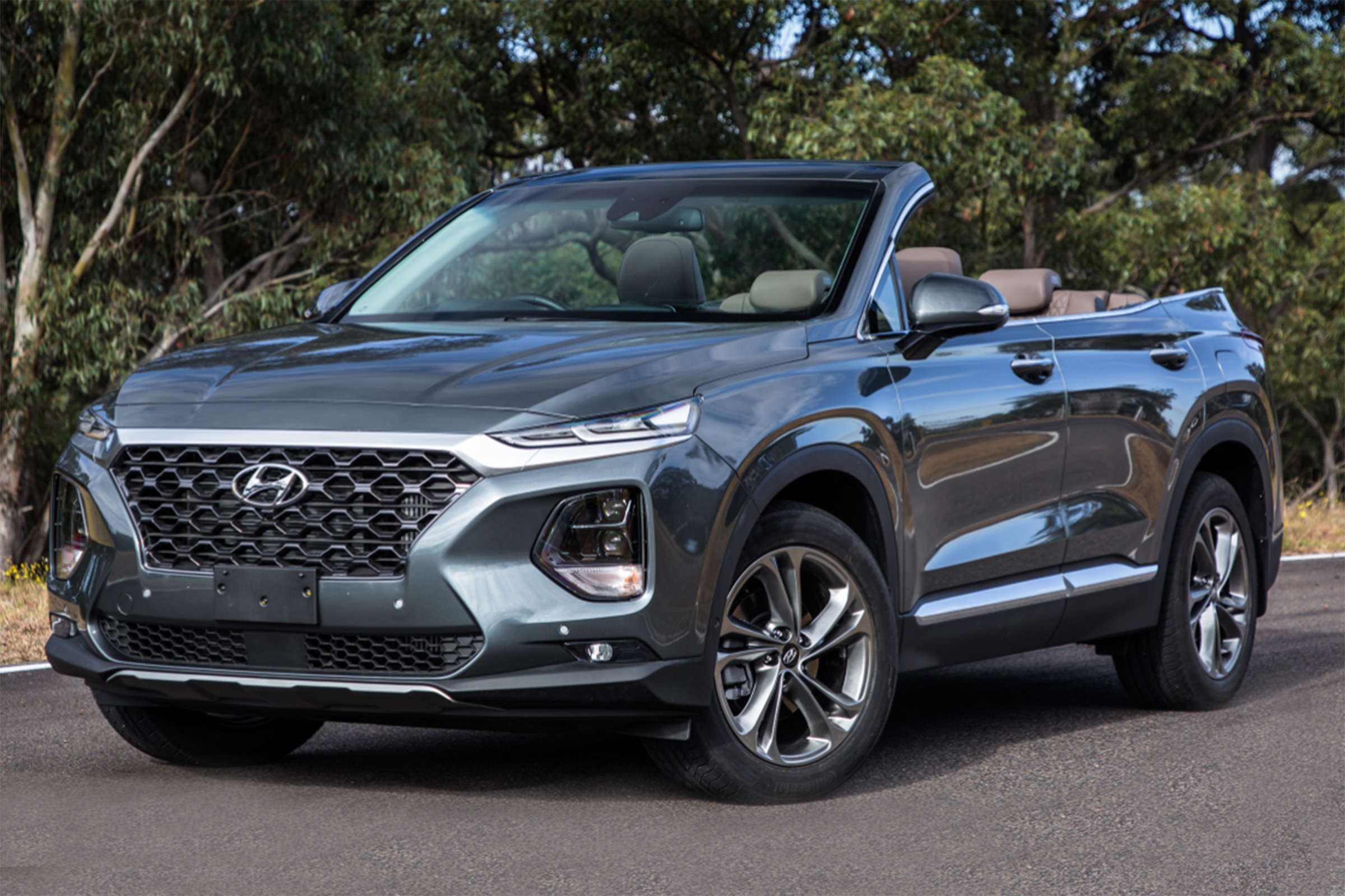 Oneoff Hyundai Santa Fe Cabriolet offers opentopped off
