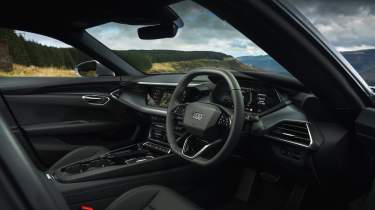 Audi e-tron GT - interior