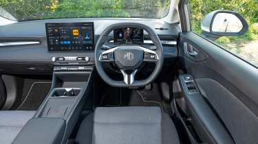 MG4 Urban - driver view