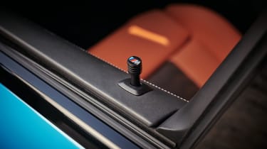 BMW M3 Touring M Performance - locks