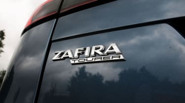 Vauxhall Zafira Bi-Turbo badge
