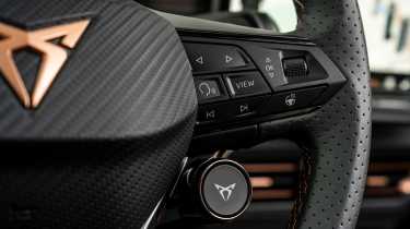 Cupra Born facelift - steering wheel buttons 