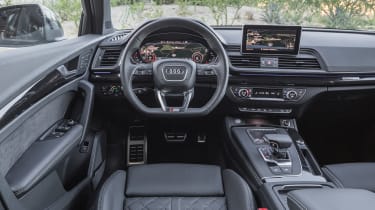 Audi Q5 3.0 TDI S-Line - dash