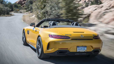 Mercedes-AMG GT C Roadster 2017 - rear tracking