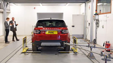 Emissions and efficiency testing rolling road