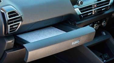 Citroen e-C4 X - draw detail