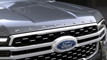 Ford Ranger Platinum - front grille