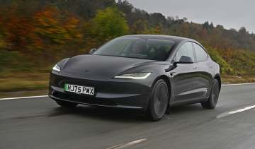 Tesla Model 3 - front tracking