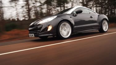 Peugeot RCZ front tracking