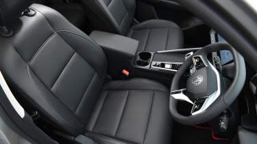 New MG ZS Hybrid+ - front seats 