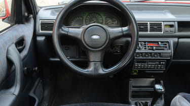 Ford Fiesta Mk3 - XR2i interior 2