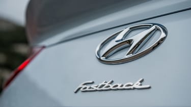 Hyundai i30 Fastback - Fastback badge