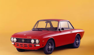 Lancia Fulvia red front