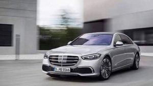 mercedes%20S-class%20leaked%20pictures.jpg