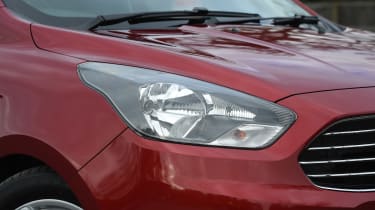 Ford Ka+ - front light detail