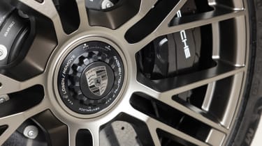 Porsche Panamera - wheel detail
