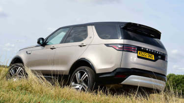 Land Rover Discovery rear corner static