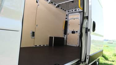 Citroen e-Relay - cargo area (side door view)