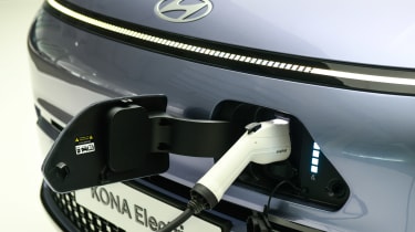 Hyundai Kona - charging