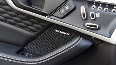 Jaguar F-Type - seats buttons
