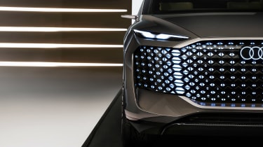 Audi Urbansphere concept - front light