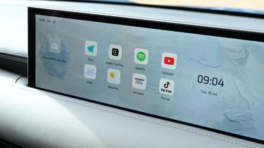 MG IM6 - screen