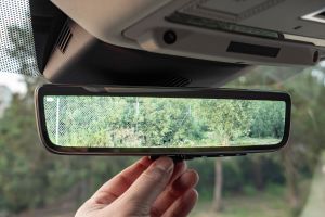 Range Rover Evoque digital rear view mirror