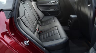 BMW M440i xDrive - rear seats