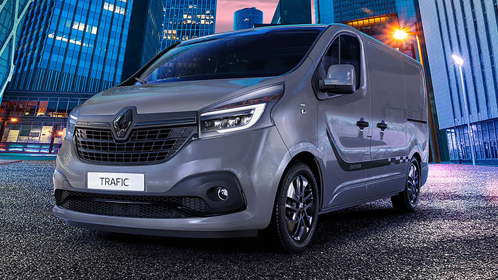 New Renault Trafic Black Edition revealed | Auto Express