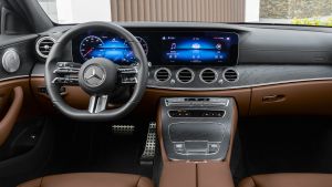 Mercedes%20E-Class%20saloon%20facelift-3.jpg